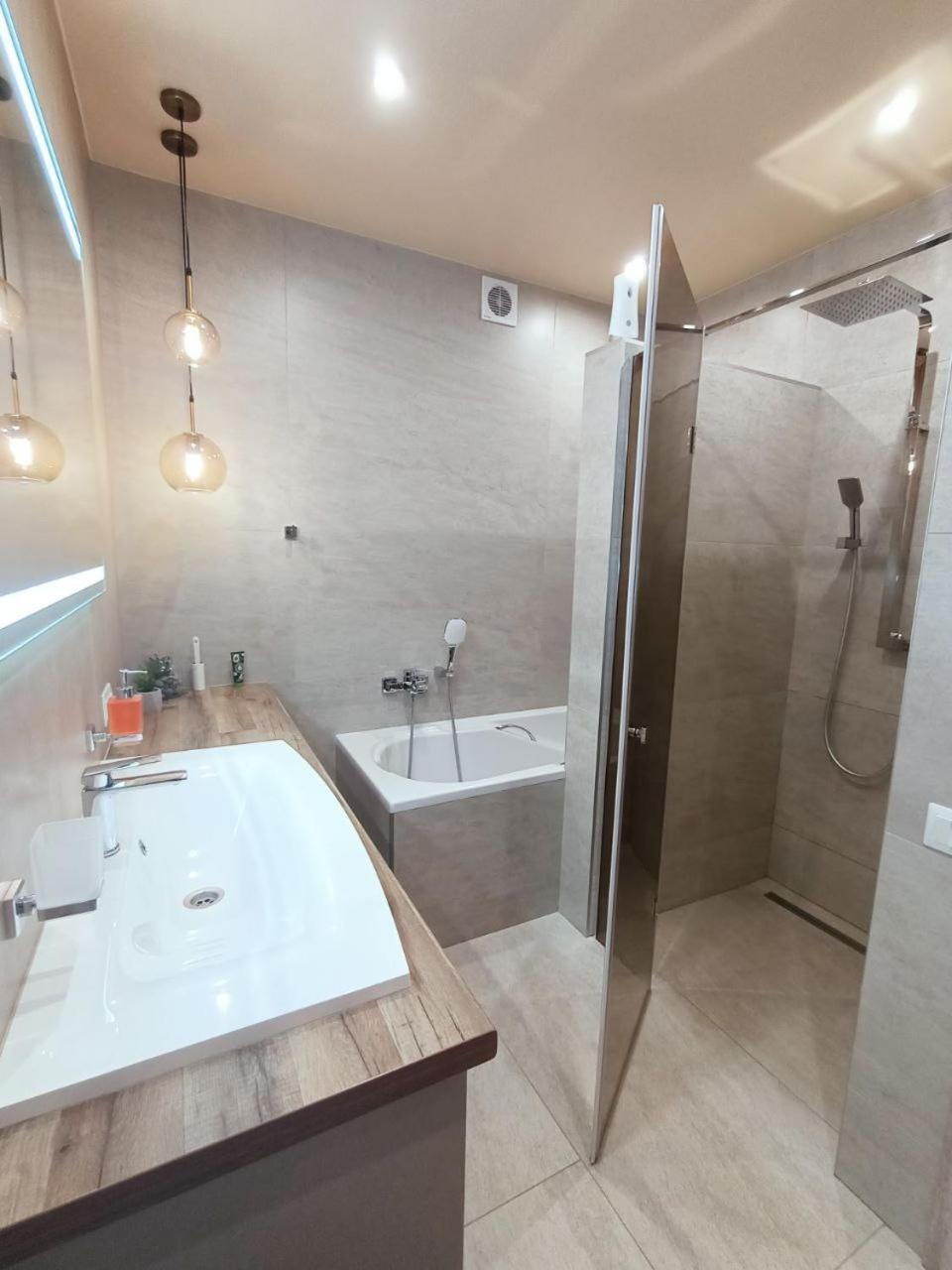 Затишні Апартаменти Khmelʼnytsʼkyy Extérieur photo